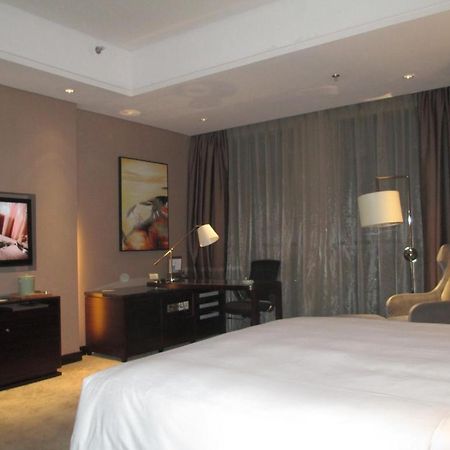 Riviera Hotel Ningbo Eksteriør bilde