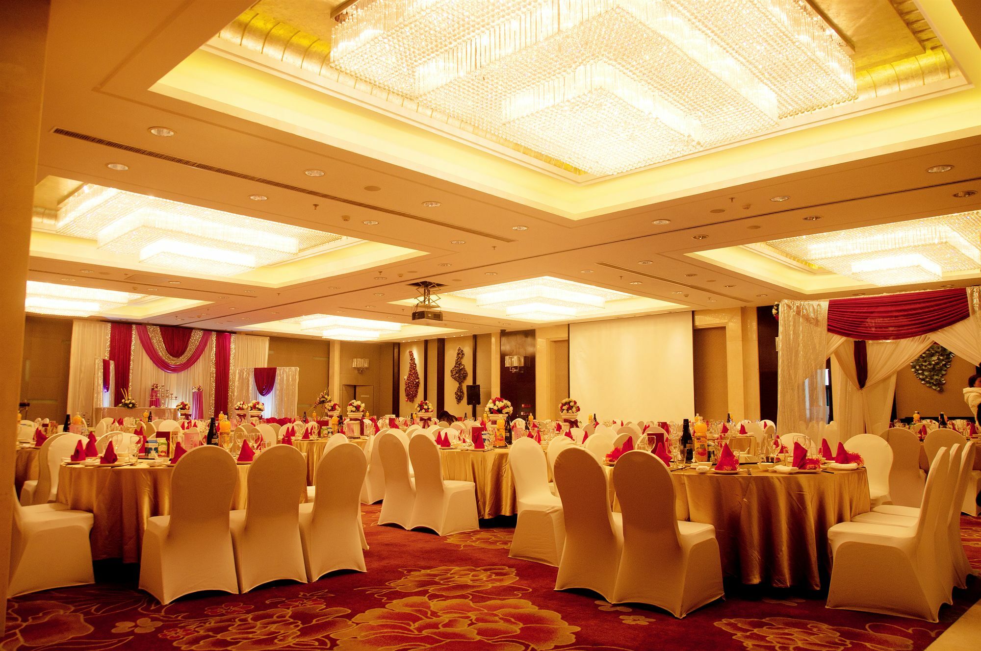 Riviera Hotel Ningbo Eksteriør bilde
